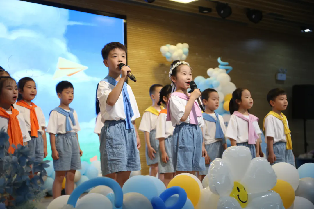 在一起·向未来——甪直实验幼儿园大班毕业典礼