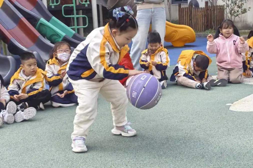 运动添活力 健康伴我行——甪直实验幼儿园运动技能大比拼活动